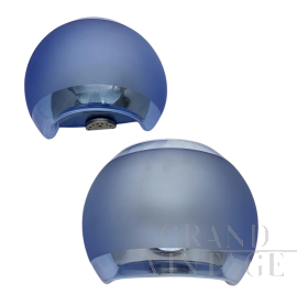 Coppia di applique Micron a boccia in vetro blu                            