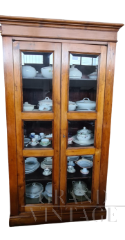 Vintage display cabinet glass cupboard in oak, with beveled glasses