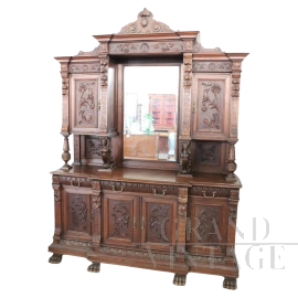 Imposing antique sideboard in carved solid walnut with mirror, 19th century