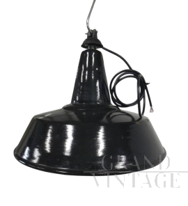 Lampada industriale vintage in metallo nero a imbuto, D40, anni '40