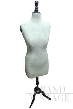 Men's mannequin from the 1920s