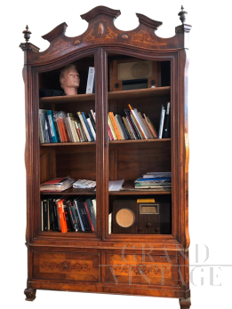 Nineteenth-century bookcase inlaid in wood