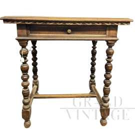 Piccolo tavolino scrittoio dell'800 in noce massello