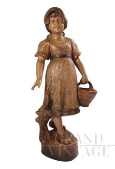 Scultura Goldscheider di fanciulla in terracotta                            