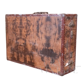 Valigia vintage in cuoio con adesivo Stratford On Avon                            