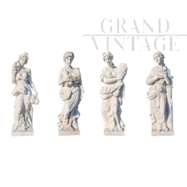 Gruppo di 4 sculture raffiguranti Le Quattro Stagioni in marmo bianco                            