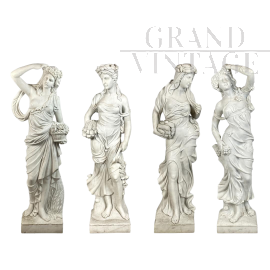 Gruppo di 4 statue raffiguranti Le Quattro Stagioni in marmo bianco                            