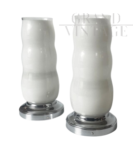 Coppia di lampade da tavolo modernariato in vetro bianco                            