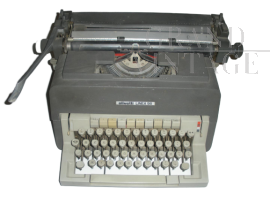 Macchina da scrivere Olivetti linea 98
