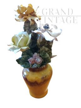 Vaso di fiori in ceramica Capodimonte                            