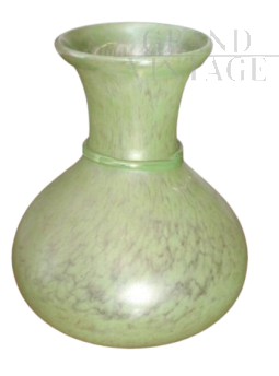 Vaso vintage in vetro di Murano verde con riflessi a lustro                            