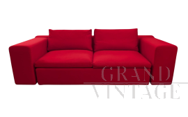 Divano a due posti Springfield rosso di Patricia Urquiola per Moroso                            