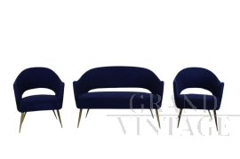 Set da salotto design vintage con divano e poltrone in bouclé blu, anni '70