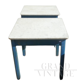 Tavolo da cucina vintage azzurro con piano in marmo di Carrara                            