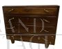 Chest of drawers from the Italian art deco period