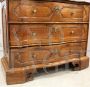 17th century Italian walnut chest of drawers