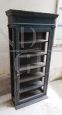 Small English bookcase from the 1920s in black lacquered wood