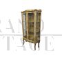 Antique-style Venetian display cabinet lacquered in gold
