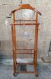 F.lli Reguitti valet stand in light wood
