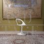 Fiarm swivel chair in white plastic