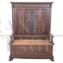 Antique Renaissance style entrance chest in carved walnut, late 19th century