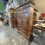 Antique Italian Umbrian wardrobe or pantry cabinet from the 17th century