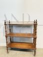 Étagère whatnot open bookcase from the early 1900s with turned details