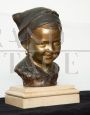 De Martino - Antique bronze sculpture depicting the head of a peasant woman