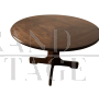 Round table designed by Gianfranco Frattini