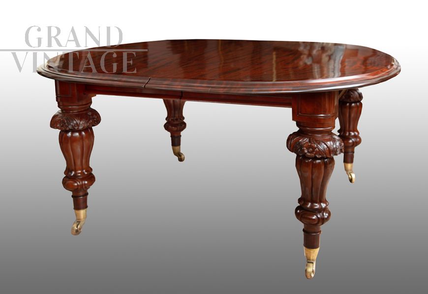 Tavolo antico Vittoriano allungabile in massello di mogano, XIX secolo