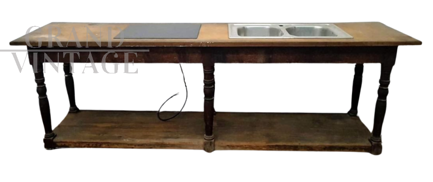 Banco da cucina industriale                            