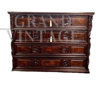 Canterano mantovano antico del '600 con piano a ribalta                            