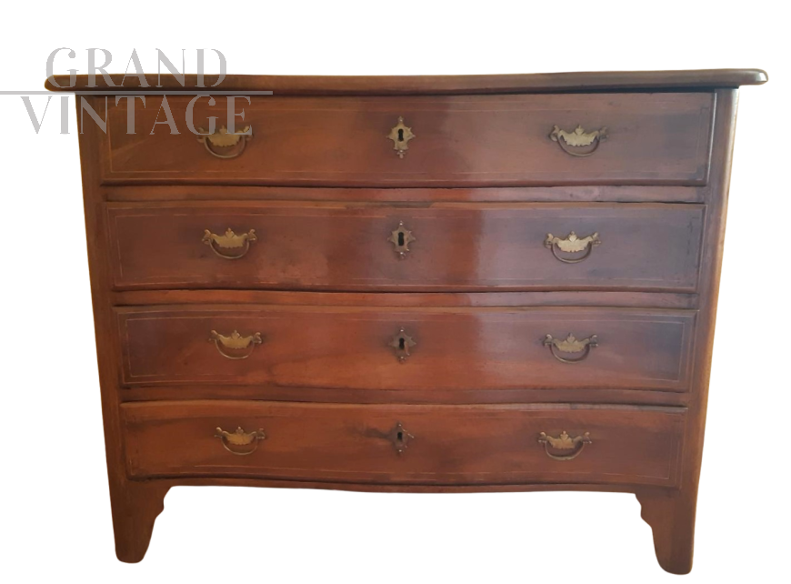Comò antico del 1700 con 4 cassetti                            