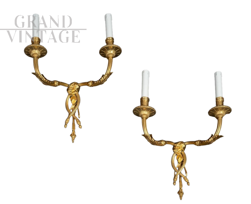 Coppia di applique antiche Napoleone III in bronzo dorato cesellato                            