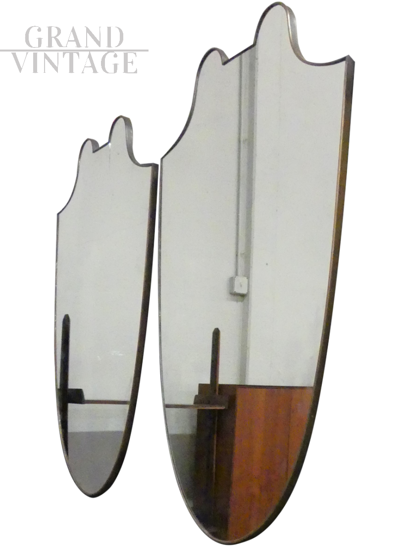 Coppia di grandi specchi, Italia anni '60