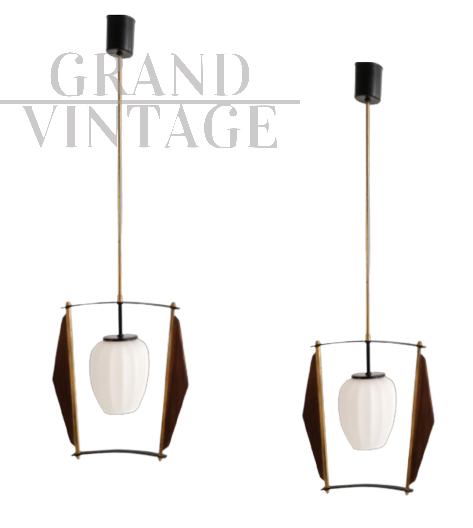 Coppia di lampade a sospensione stile Stilnovo in teak e ottone                            