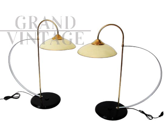 Coppia di lampade da tavolo minimaliste vintage anni '70                            