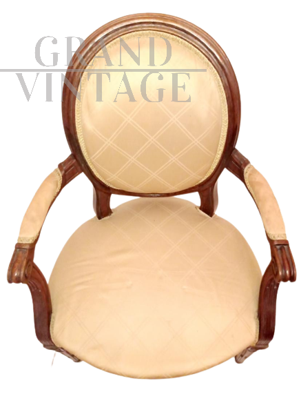 Poltroncina antica rivestita in seta