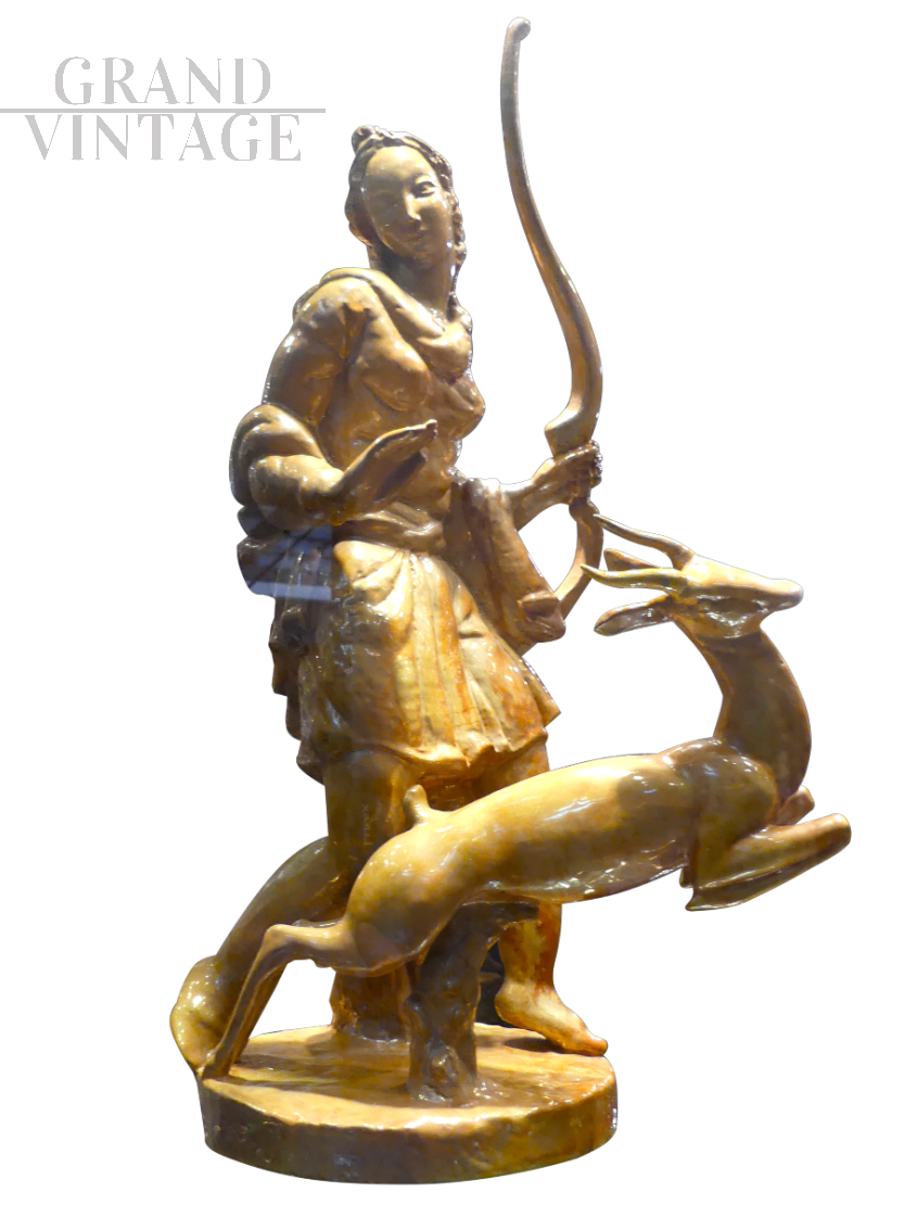 Diana Cacciatrice - scultura di Pietro Melandri in ceramica