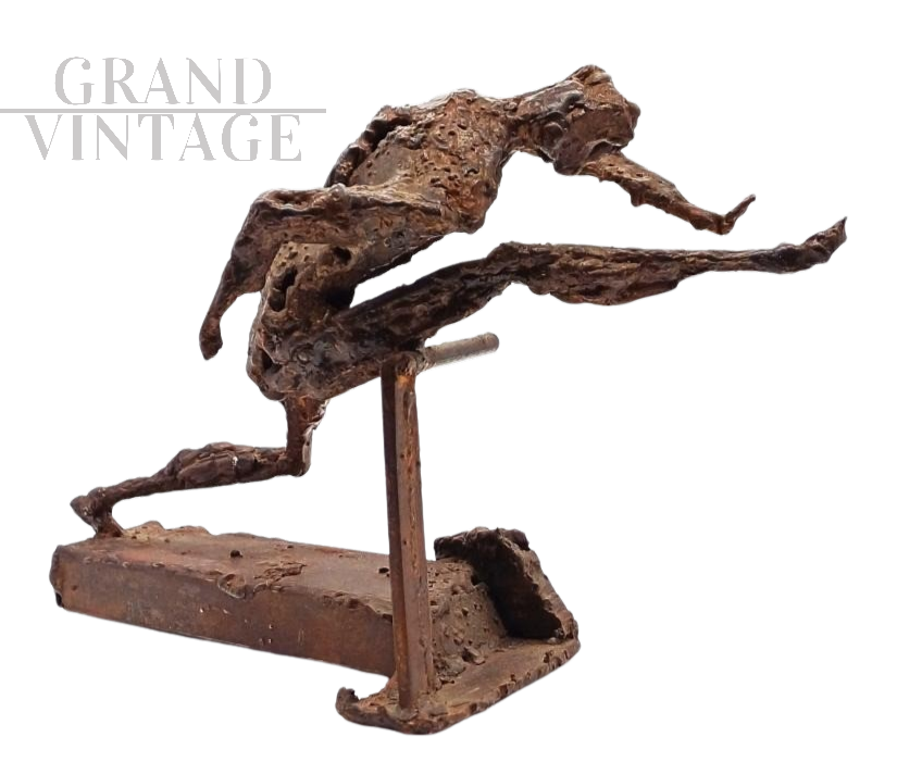 Giovanni Naglia- Scultura in bronzo con figura in movimento dinamico                            