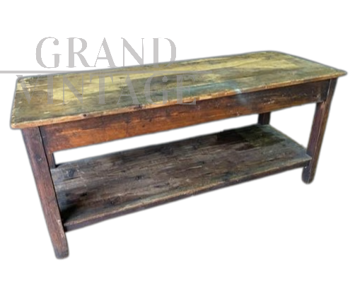 Grande tavolo banco da lavoro antico in larice                            