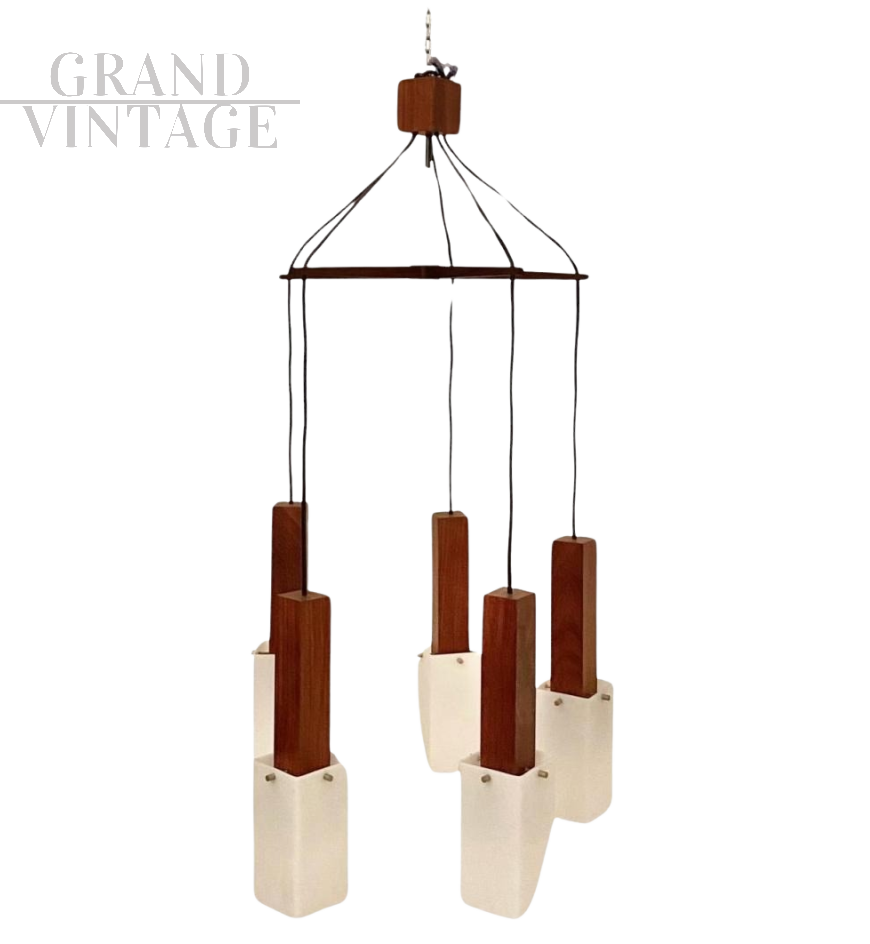 Lampadario design Guzzini a 5 luci in legno di palissandro, Italia anni '60                            