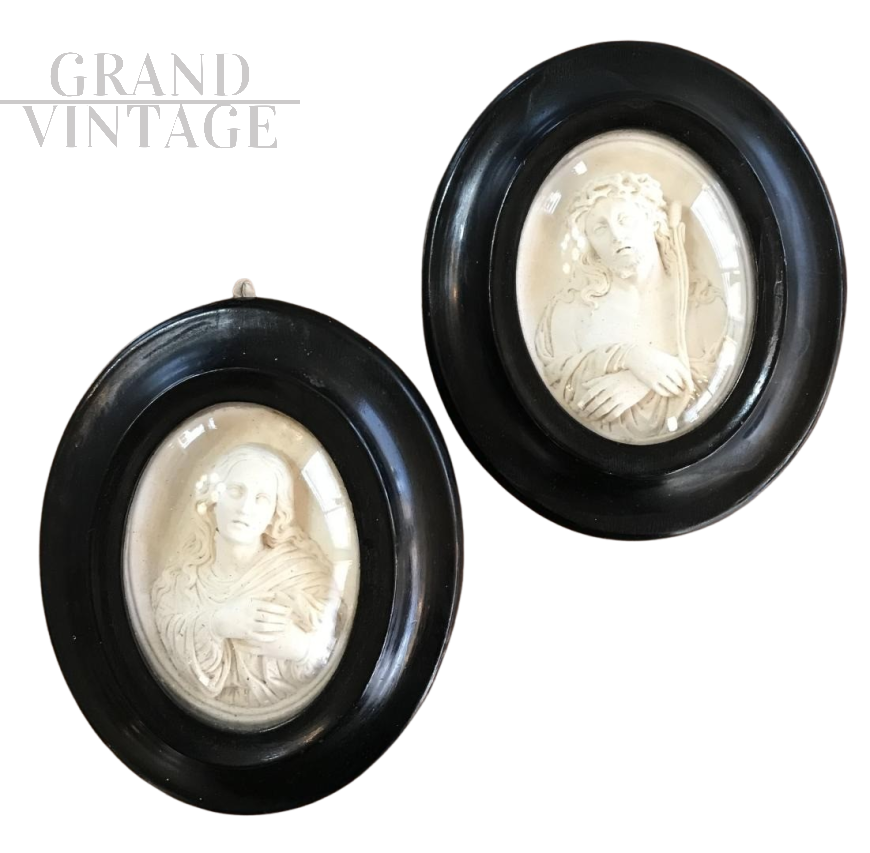 Quadretti antichi Vittoriani con Gesù e Maria in sepiolite                            