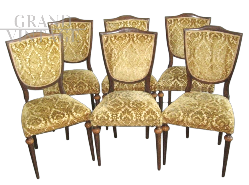Set di 7 sedie anni '60 stile Impero imbottite in broccato giallo ocra                            