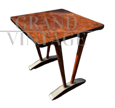 Tavolo design vintage in legno
                            
