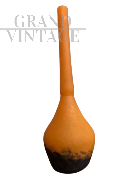 Vaso Art Nouveau Soliflore Daum in pasta di vetro                            