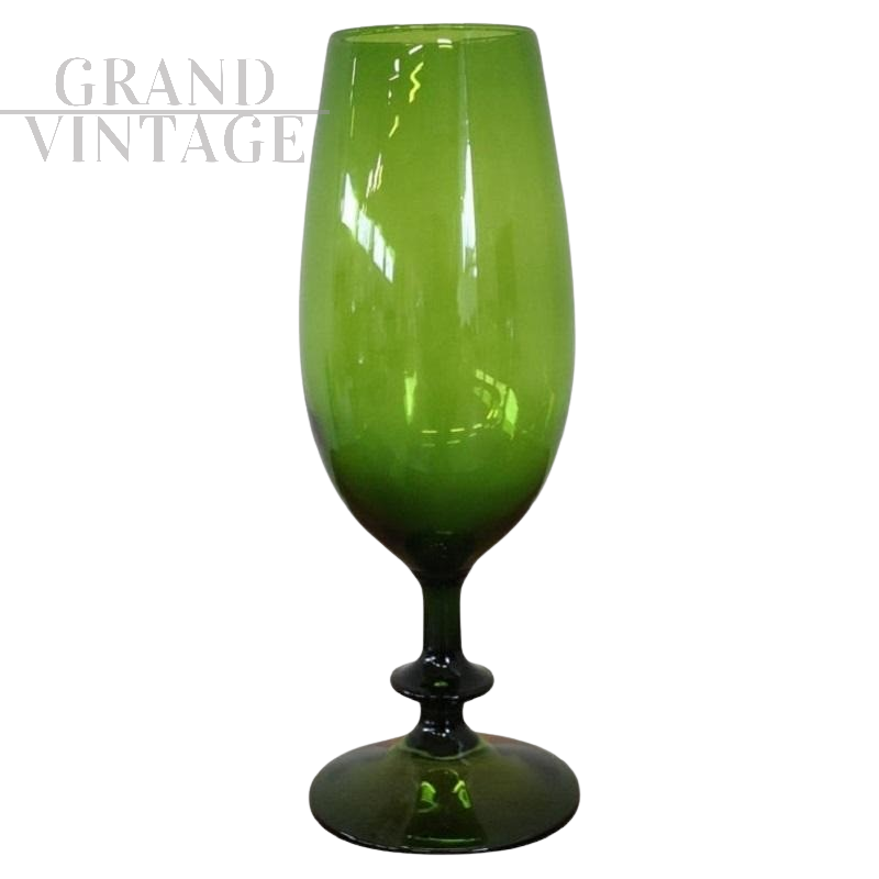 Vaso a coppa in vetro artistico di Empoli verde, anni '60                            