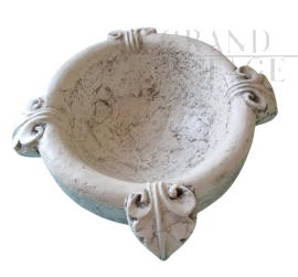 Ciotola in stile antico in marmo bianco                            