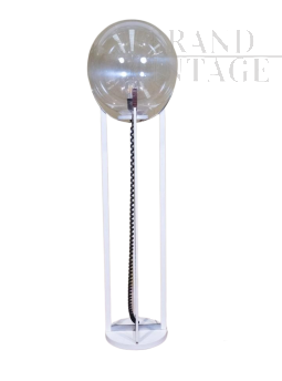 Lampada da terra in stile Saturn                            