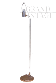 Lampada design industriale con stelo in plastica trasparente                            